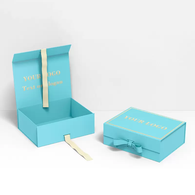  Подарочные коробки с крышками 