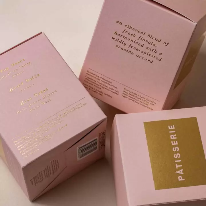  Подарочные коробки для свечей 