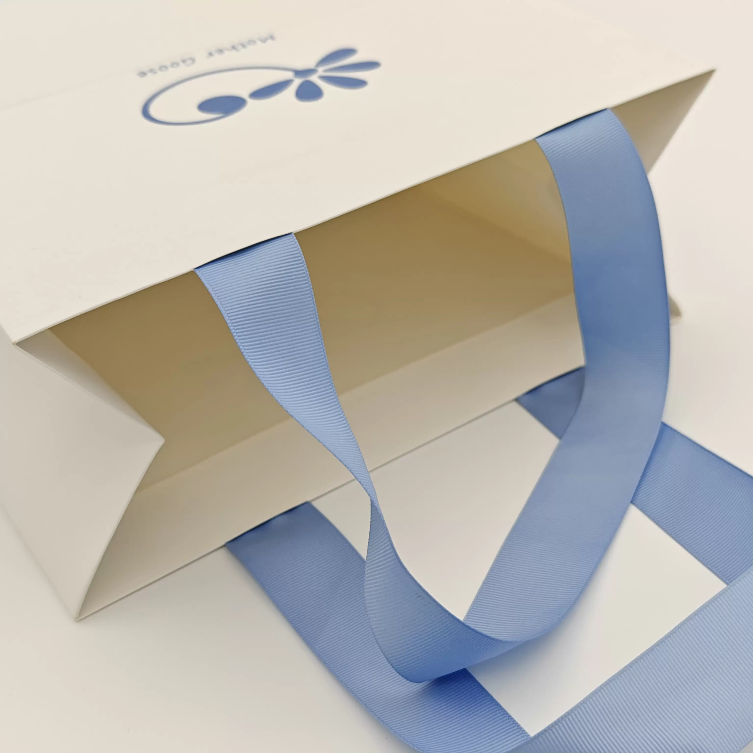 Роскошные экологически чистые бумажные пакеты