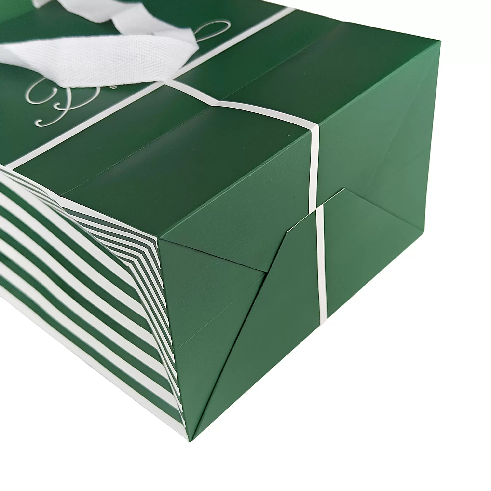 Роскошный бумажный пакет