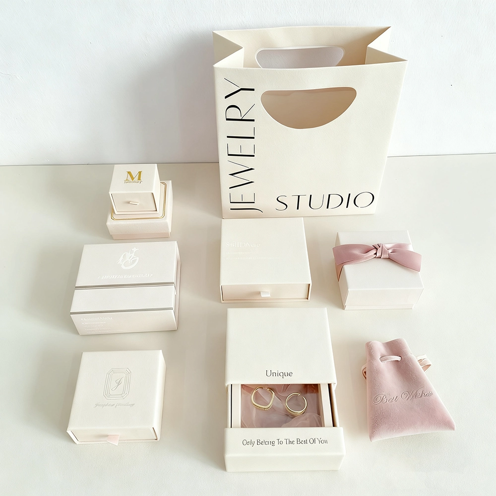  Шкатулка для украшений 